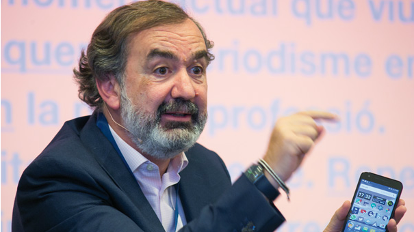 Luis Collado en un moment de la seva intervenció.