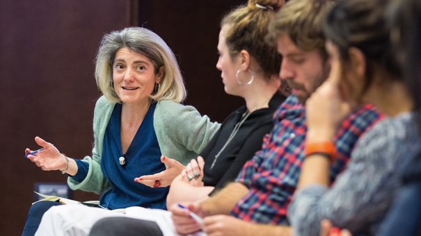 Karma Peiró, directora de Nació Digital, durant un moment de la seva intervenció.