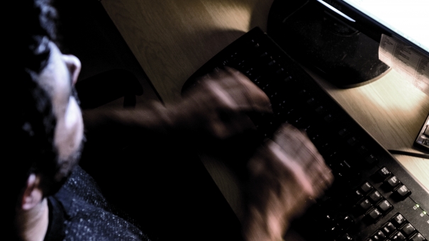 El primer comentari als mitjans digitals és de principis dels anys noranta.