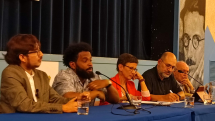 Els participants a la taula rodona sobre Periodisme i Exili