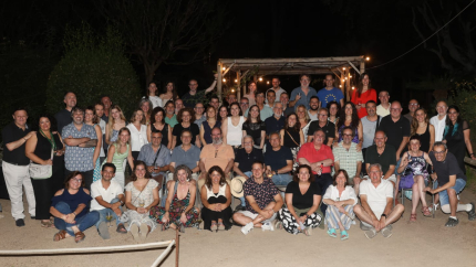 La tradicional foto de grup del XIV Sopar de Periodistes de Girona. 