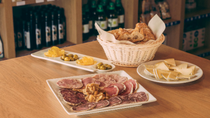 El dinar es farà a la Granja Mas Bes de Salitja. 