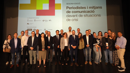 Foto de família de la II Nit de la Comunicació de la Selva. 