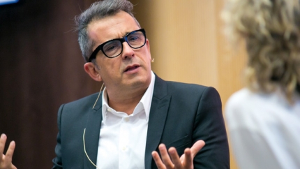 Andreu Buenafuente i Mònica Terribas durant la conversa que van mantenir al congrés. 