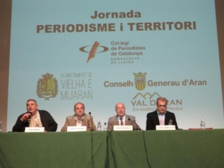 D'esquerra a dreta, Rafa Gimena (president CPCLleida), Juan Antonio Serrano (alcade Vielha), Carlos Barrera (Síndic) i Josep R. Ribé (membre Junta CPCLleida)