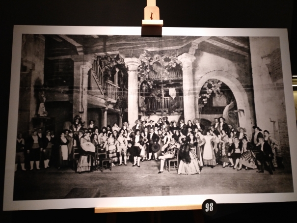 Foto de la representació de 'Goyescas al Metropolitan Opera House de Nova York' l'any 1916