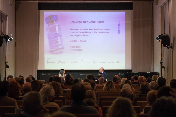 "Un animal de ràdio", conversa amb Jordi Basté i Marta Gibert.