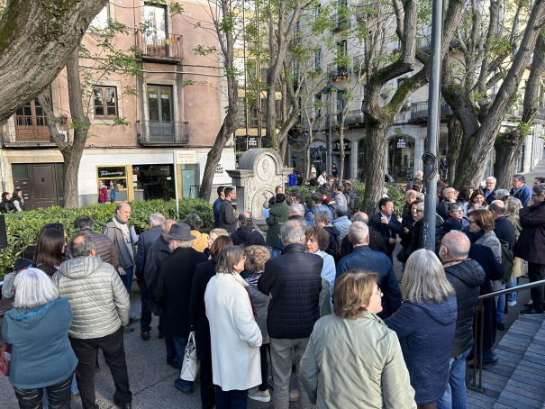 Inauguració de la plaça dedicada a Mercè Huerta.