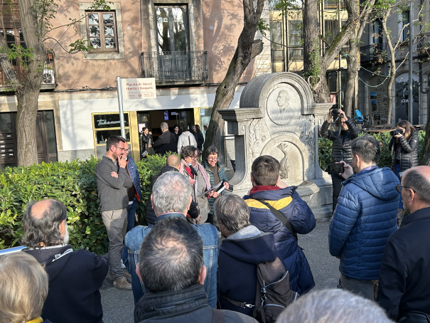 Inauguració de la plaça dedicada a Mercè Huerta.