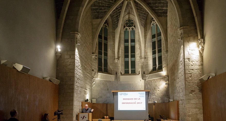 17101901db706.jpg 17101901db706.jpg