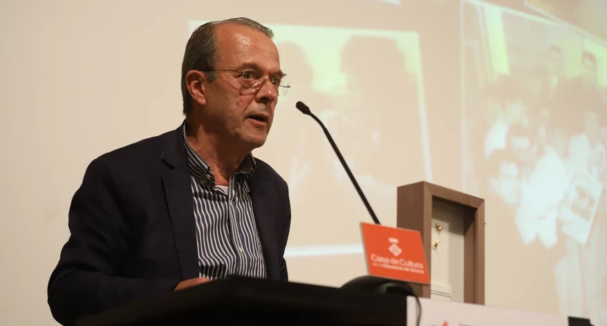 Xargayó, durant el seu parlament. 