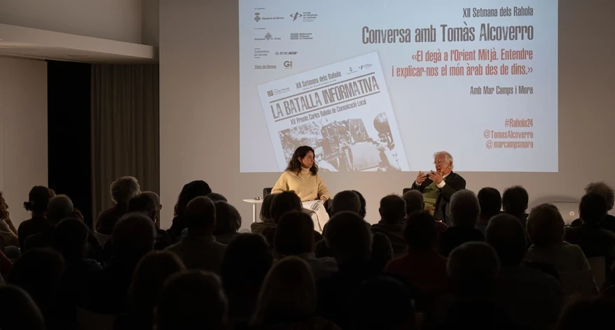 La conversa amb Tomàs Alcoverro va ser tot un èxit.