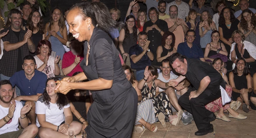 Aplaudiments per als cambrers de Can Veí