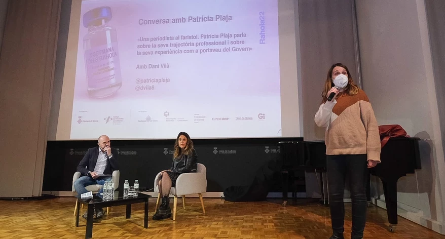 Sílvia Planas va fer la presentació de la conversa. 