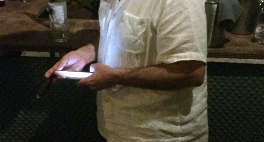 Alguns són aficionats a fumar cigars.