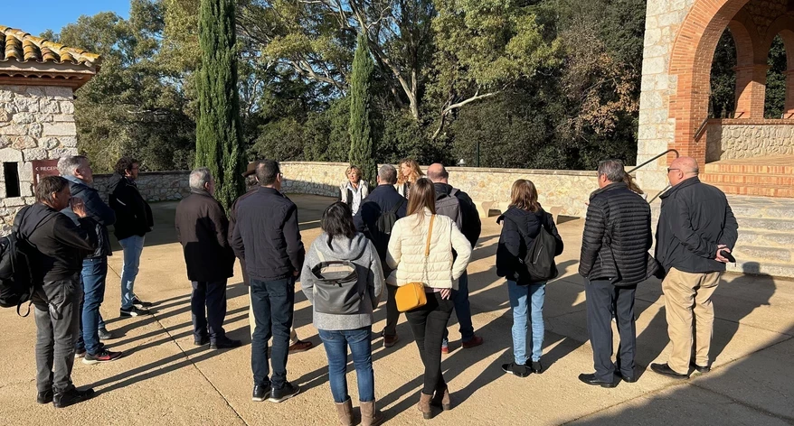 img-9303.jpg img-9303.jpg