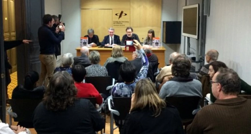 img-9805-custom.jpg img-9805-custom.jpg