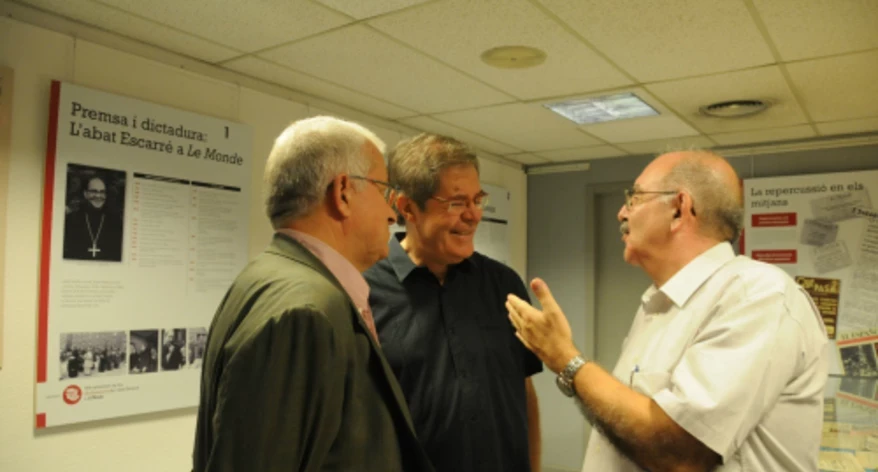 Visitants a la mostra.