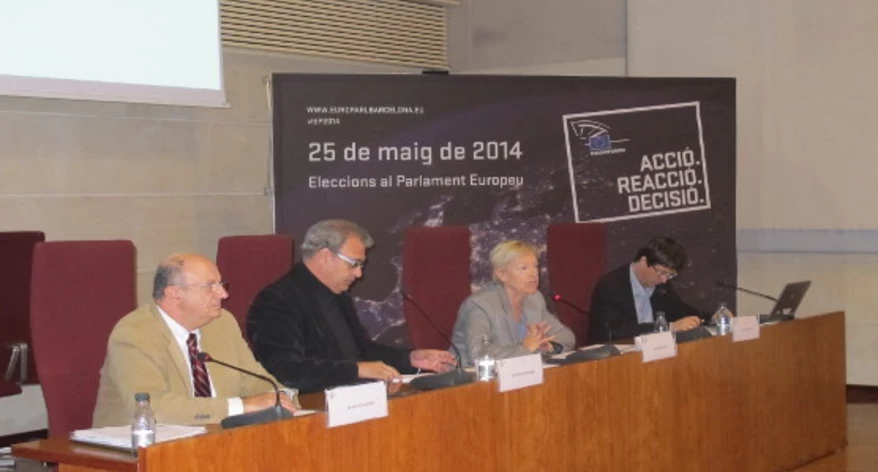 Taula rodona amb els 3 eurodiputats. Foto: UdL