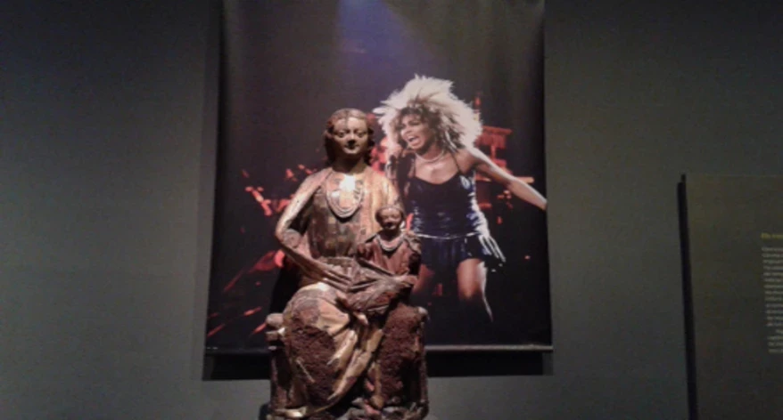 Madonna al retaule de Sant Pere Madonna al retaule de Sant Pere