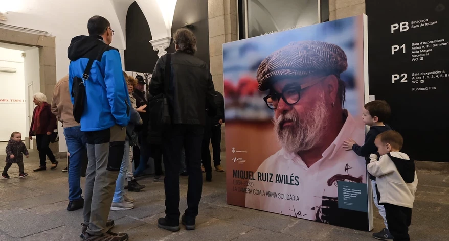 La instal·lació que hi ha al vestíbul de la Casa de Cultura