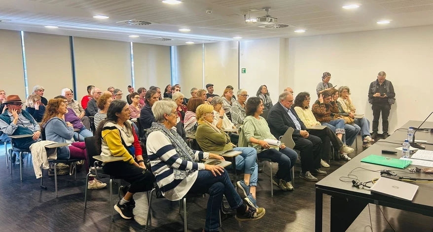 Inauguració "Veus silenciades" a La Bisbal.