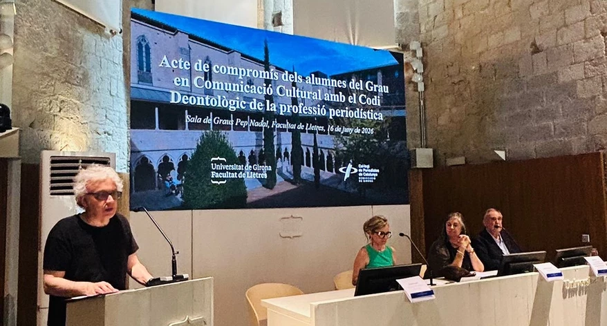 El coordinador del Grau en Comunicació Cultural, Ramon Girona, va conduir l'acte.