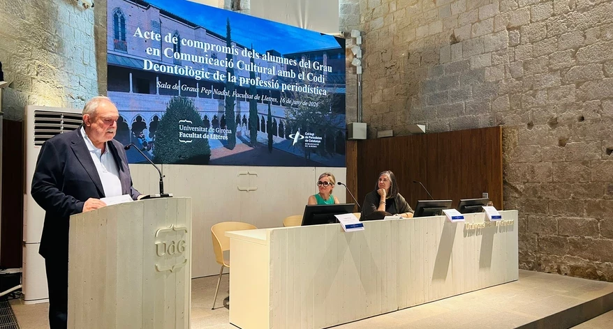 El president de la Demarcació de Girona del Col·legi, Jordi Grau, durant el seu parlament.