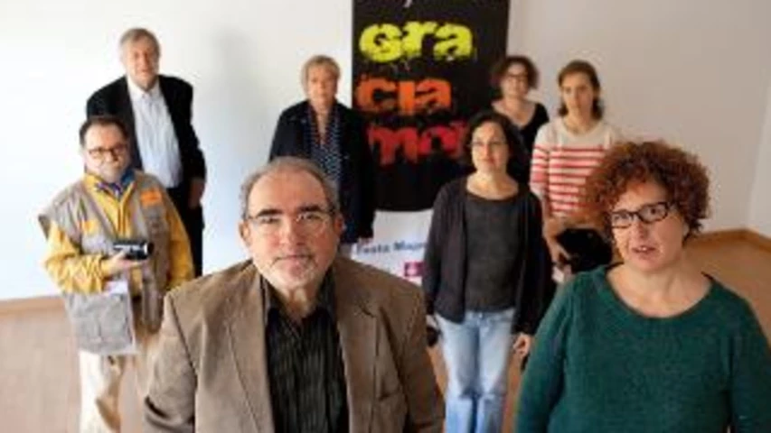 Els diferents membres de GraciamonTV. Foto: Oriol Clavera
