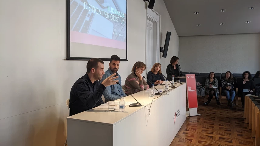 251122-ii-jornada-etica-periodistica-13.jpg