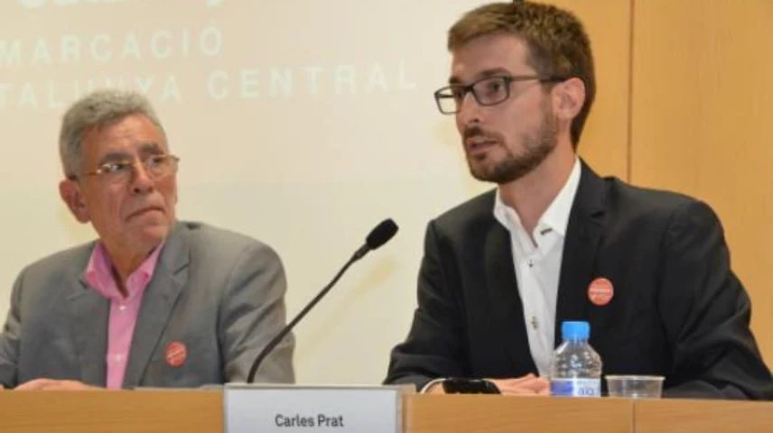 El periodista Carles Prats i el president de la Demarcació, Gonzal Mazcuñán