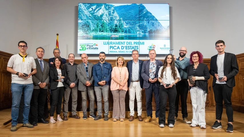 foto-grup-premiats.jpg
