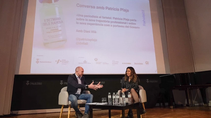 Un moment de conversa entre Patrícia Plaja i Dani Vilà. 