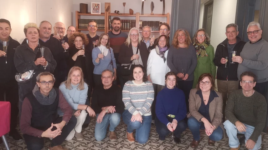 Una de les fotos de grup de la II Trobada de Nadal de Periodistes de Girona.