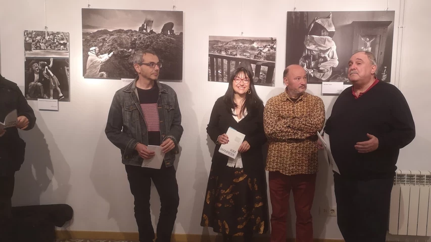 Jordi Ribot, Esther Molas, Kim Manresa i Jordi Grau, durant la inauguració. 