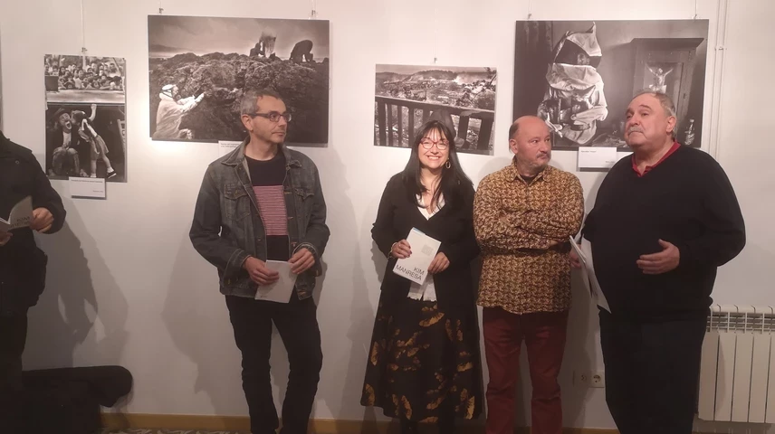 Jordi Ribot, Esther Molas, Kim Manresa i Jordi Grau, durant la inauguració. 