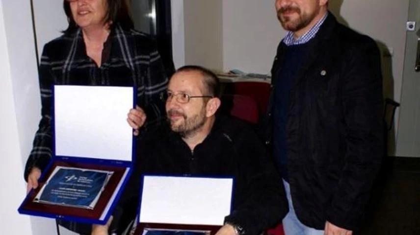 Joan Anfruns, entre els periodistes Pilar Rodriguez i Jordi Trilla