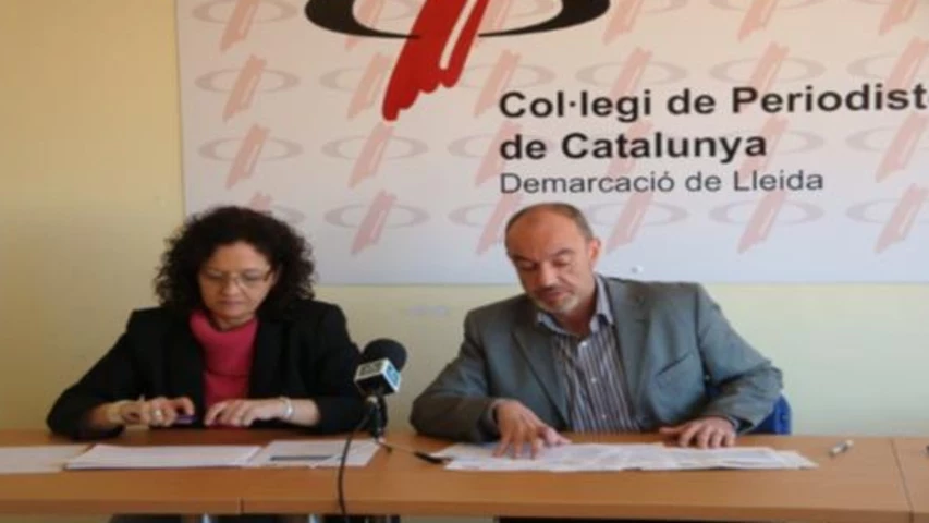 El president del CPC Lleida amb la regidora M. Rosa Ball durant la roda de premsa. 