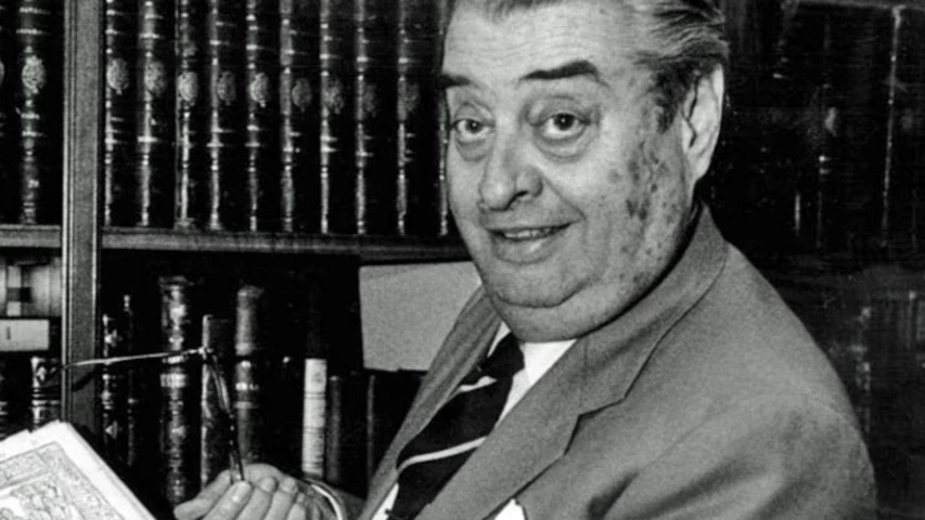 nestor-lujan.jpg