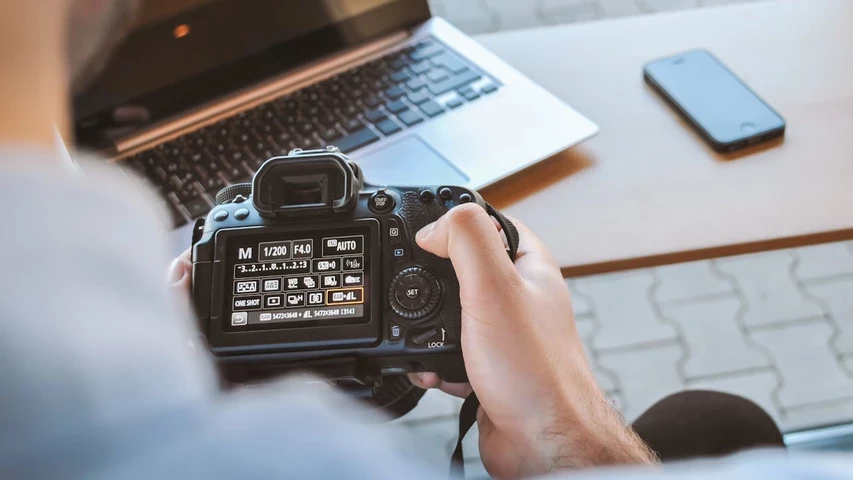 pexels-jeshoots-com-147458-442573.jpg