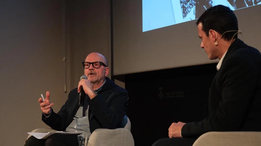 Ramon Besa ha obert la XII Setmana dels Rahola conversant amb Xevi Masachs.