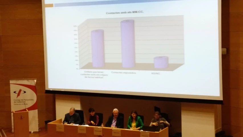 taula-societat-civil.jpg