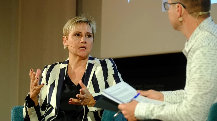 Glòria Serra, en la conversa amb Xavier Pi.