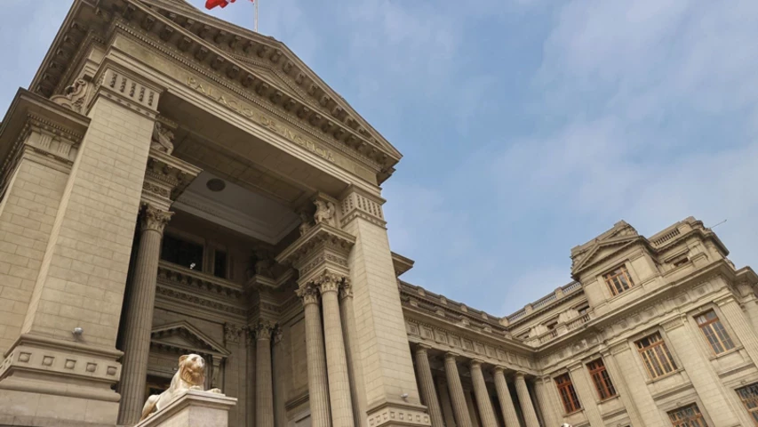 Edifici de la Cort Suprema del Perú. L'Amèrica Llatina és la regió del món on tenen lloc més accions judicials abusives.