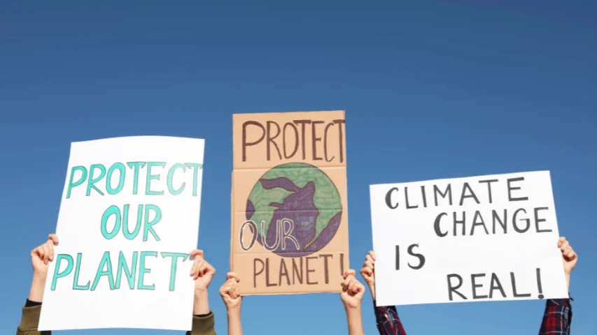 El document ha estat elaborat per ECODES i l'Observatori de la Comunicació del Canvi Climàtic de la Universitat Complutense de Madrid. Cal inscripció prèvia. 