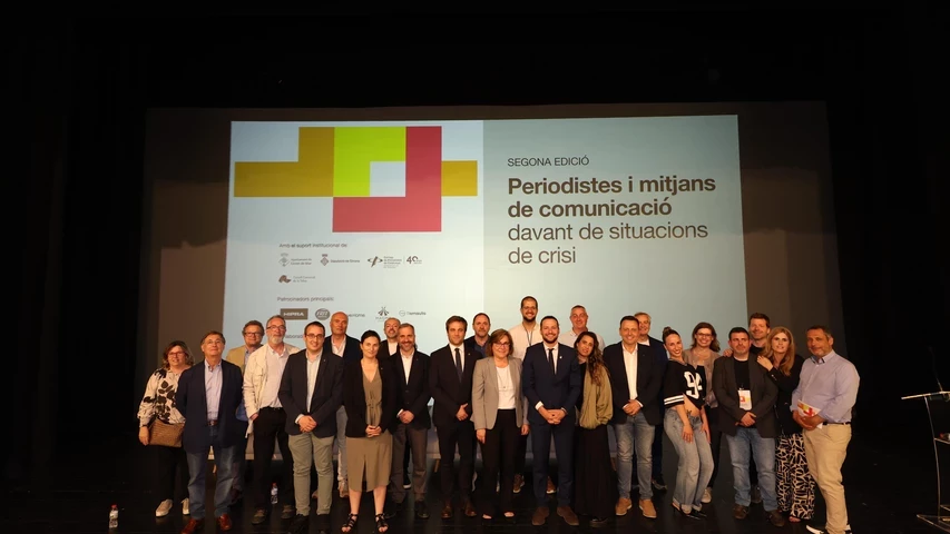 Foto de família de la II Nit de la Comunicació de la Selva. 