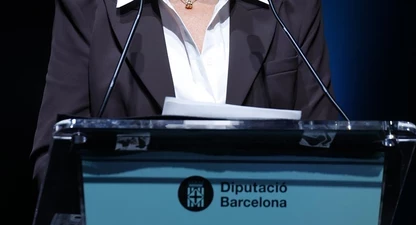 54268574609-9a800aee20-h.jpg