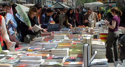 diada-de-sant-jordi-de-2007-rambles-barcelona.jpg