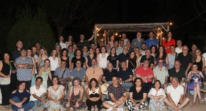 La tradicional foto de grup del XIV Sopar de Periodistes de Girona. 