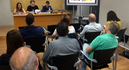 Un moment de l'assemblea informativa de Girona.